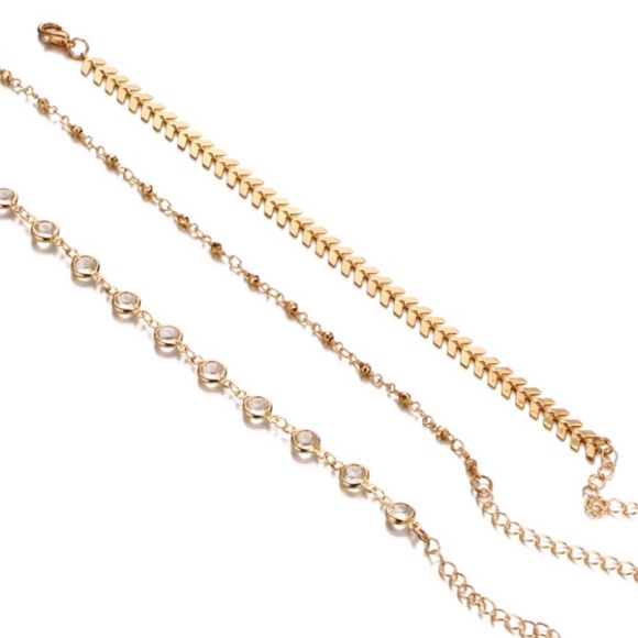 ✨Sexy Gold Plated Crystal Embellished Anklets✨ - Picture 2 of 6